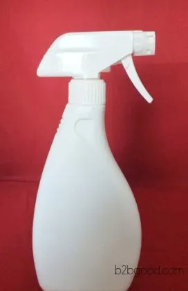 Customizable, high-quality plastic containers for cleaning and eco-friendly washing products. 300ml plastic containers.