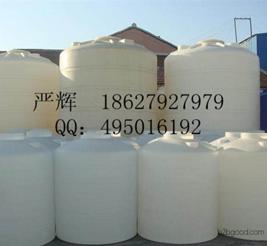 Wuhan manufacturers offer 6-ton chemical storage tanks and PE storage tanks made of plastic containers.