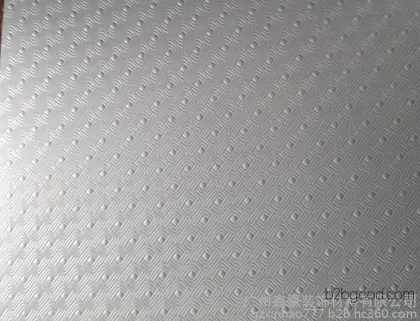 Guangzhou Xinhao produces and supplies a large quantity of aluminum foil fabric and ABS imitation aluminum plastic sheets.