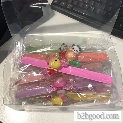 拍圈系列丙烯酸和软塑料材料女孩围绕拍圈发光