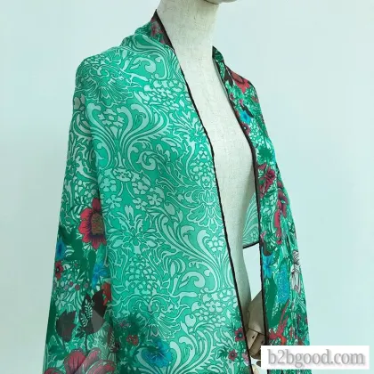 麦地郎100%真丝6毫米雪纺松绿图腾长丝巾