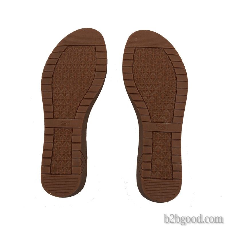 Rubber sole 1080 has good wear resistance, high skid resistance, not easy to break, stable contracti
