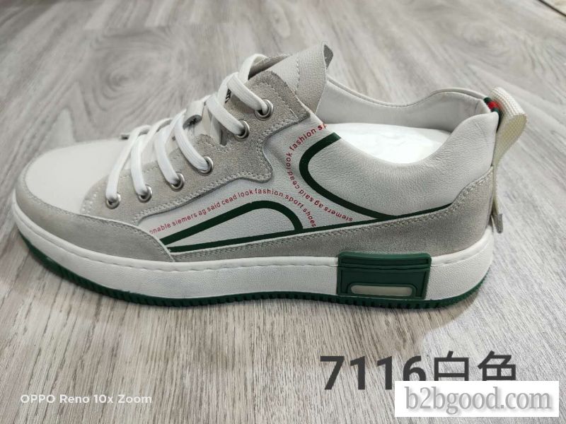 The top layer of male casual leather shoes is cowhide, made by hand