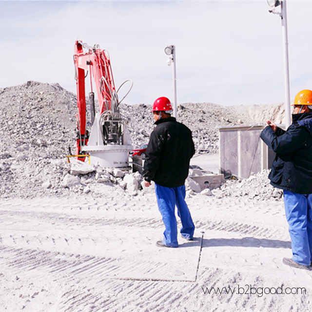 Pedestal Boom Rockbreaker System