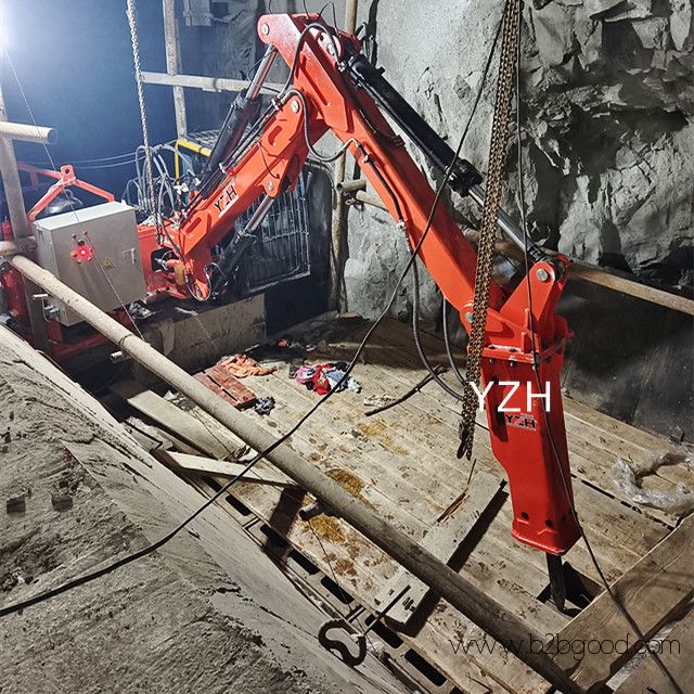 BBN450 pedestal booms