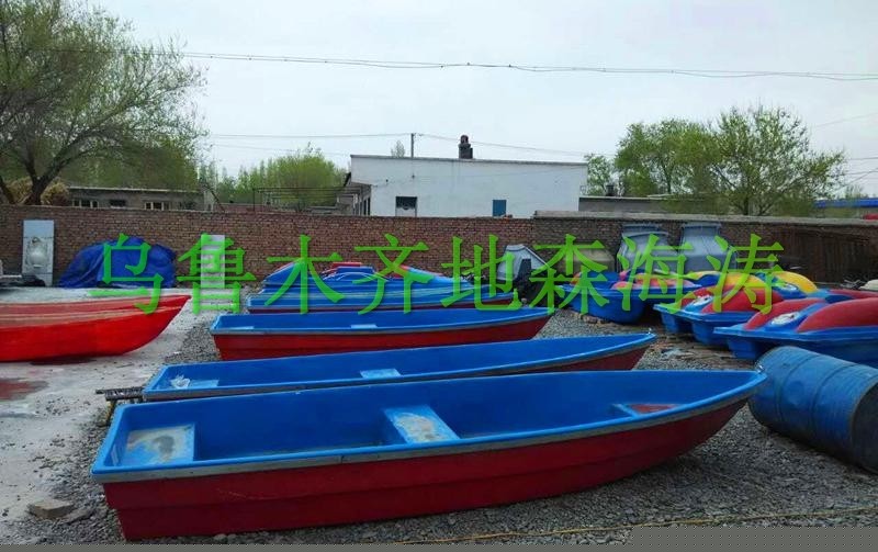 Xinjiang fiberglass rowboat, fishing boat, fish catching boat, angling boat, aquaculture boat, salvage boat, cleaning boat, pedal boat